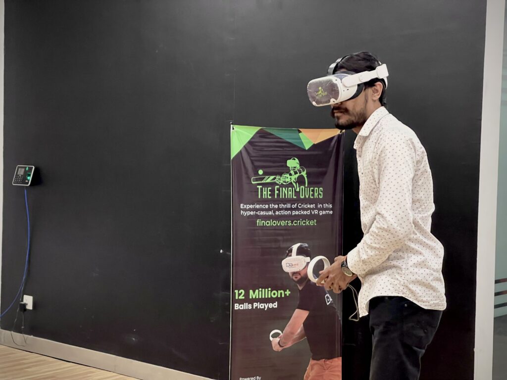 Can I play VR Cricket with bat?